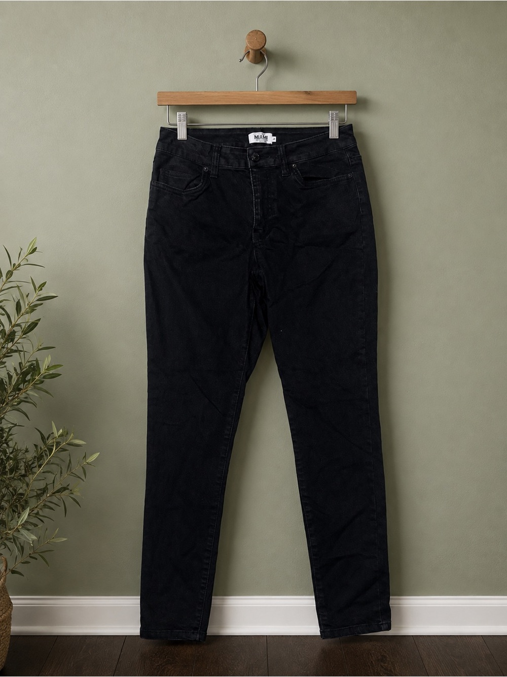 Refuge Black Denim High-Rise Skinny Jeans